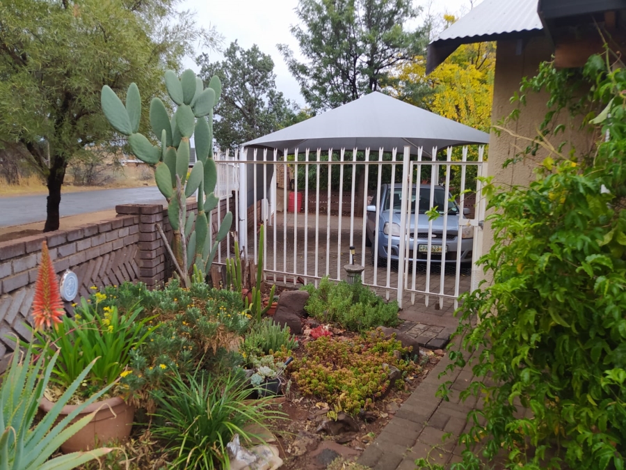 To Let 2 Bedroom Property for Rent in Kuruman Northern Cape